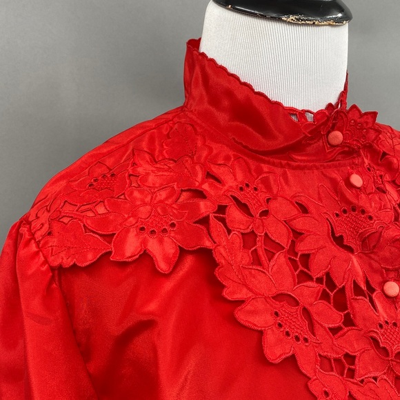 Vintage‎ Map Say NY Red Floral Vampy Blouse Women’s Med Large Button Up Western - Picture 3 of 15